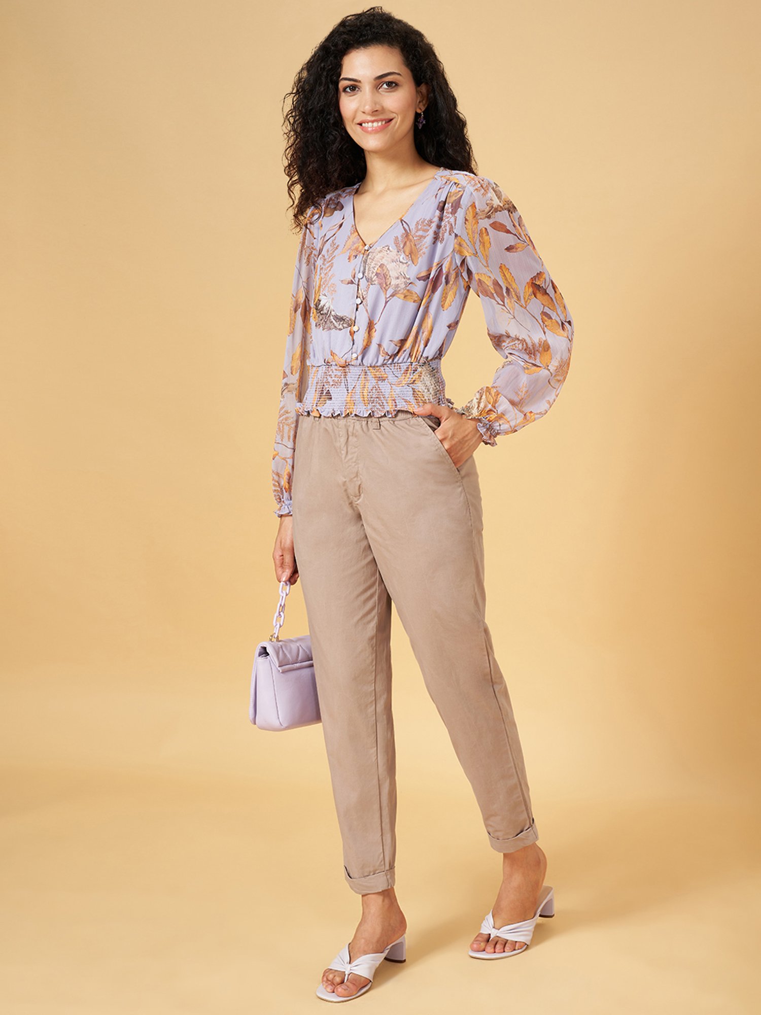 Honey By Pantaloons Relaxed Women White Trousers - Buy Honey By Pantaloons  Relaxed Women White Trousers Online at Best Prices in India | Flipkart.com