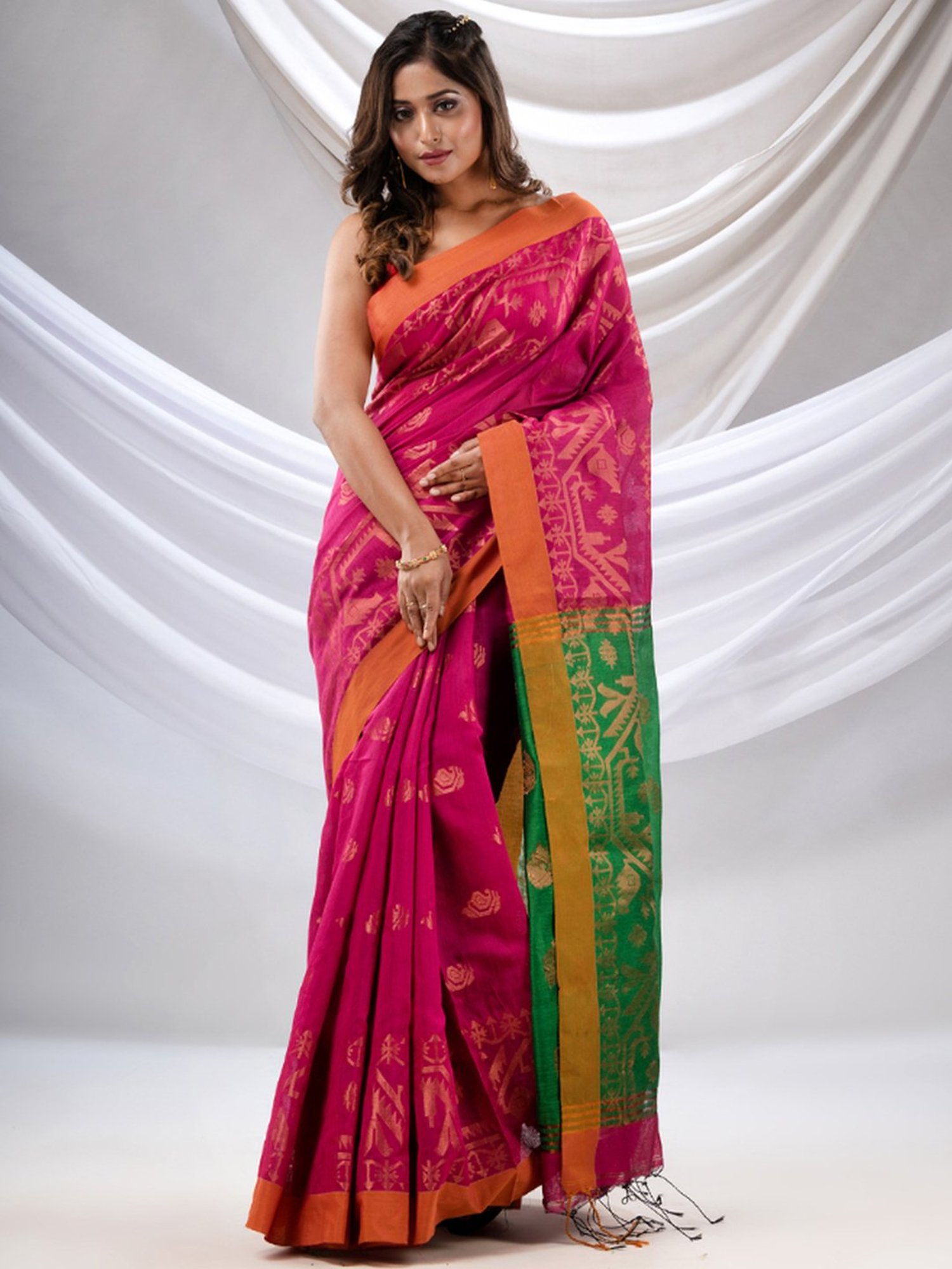 Green and pink bridal saree | Wedding saree blouse designs, Latest bridal  blouse designs, Cutwork blouse designs