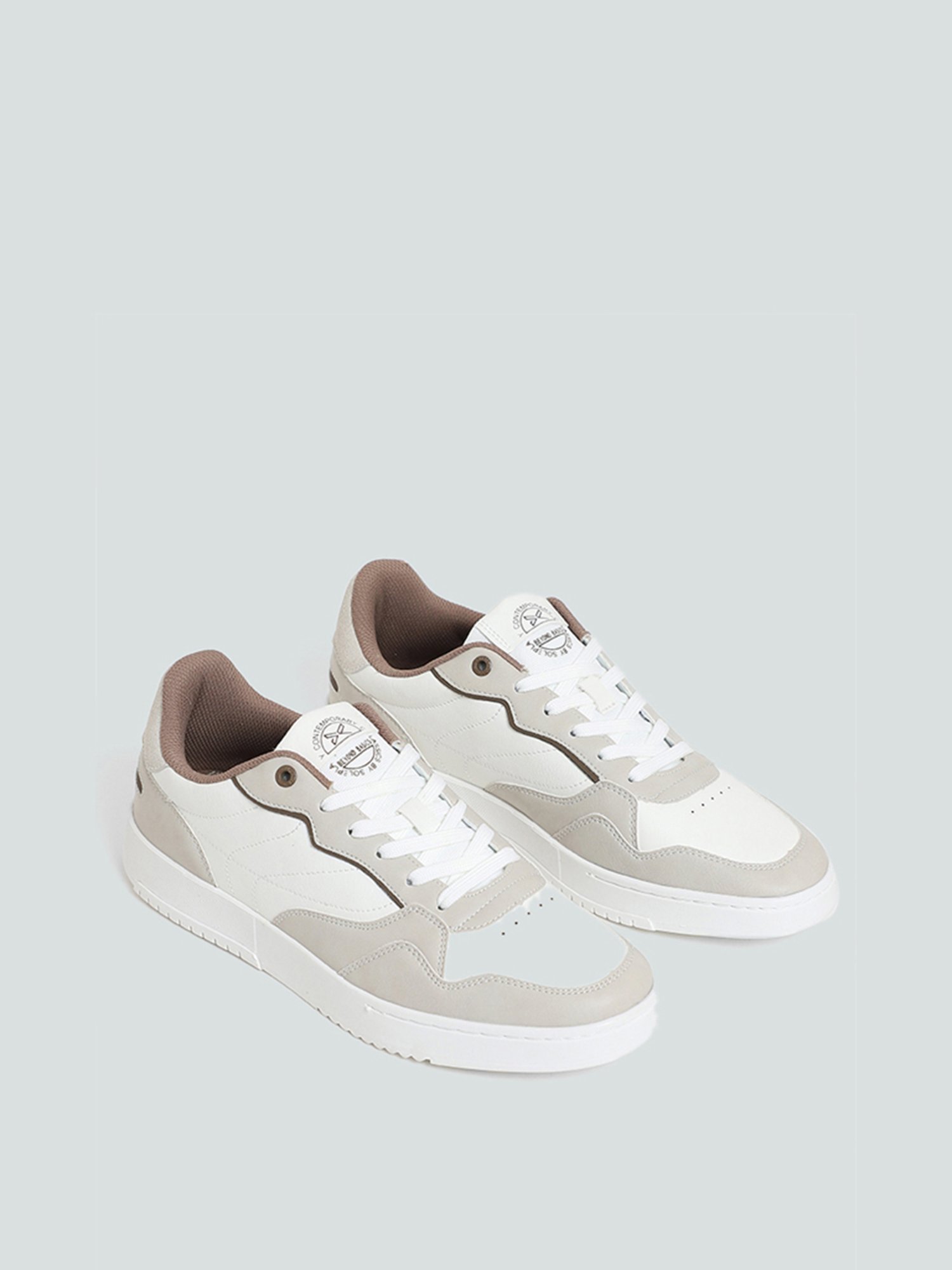 Soleplay sale white sneakers