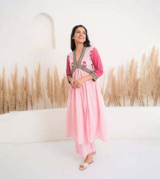 Sangria kurta store online