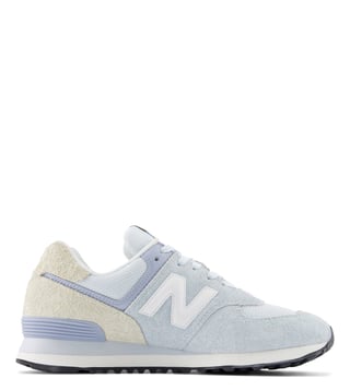 Light blue new balance hot sale 574