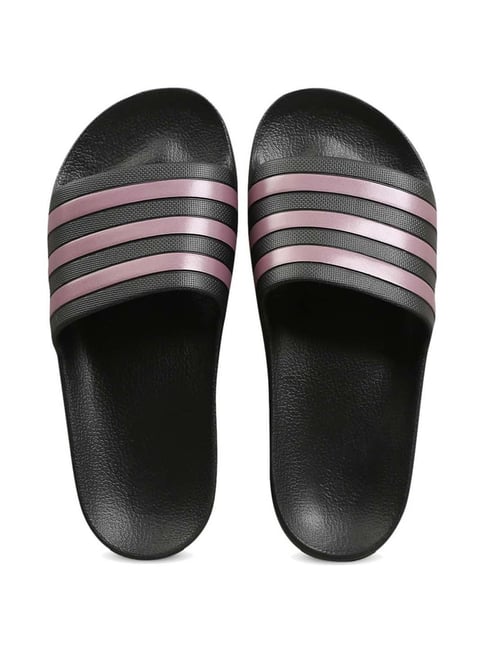 Black and white 2024 adidas slides womens