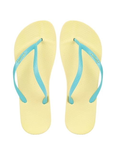 Ipanema Women s Yellow Flip Flops