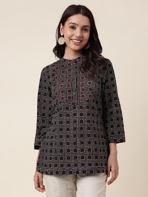 Short hot sale kurti fabindia