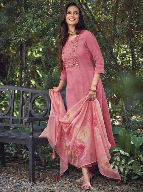 Summer Queen Baby Pink Embroidered Cotton Stylish Kurti with Dupatta and  Pant Set | Bhadar