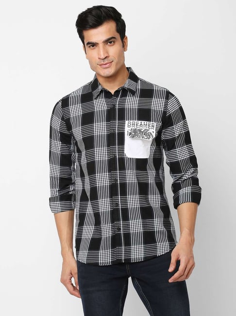 SOLEMIO Black White Cotton Slim Fit Checks Shirt - Main Image