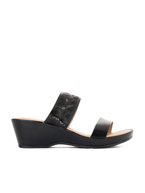 Sharon by Khadims Women s Black Comfort Wedges