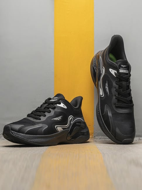 Red Tape Men's Black Running Shoes
