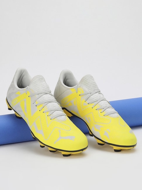 Buy Nike Mercurial Victory VI CR7 HG Football Shoes Online India