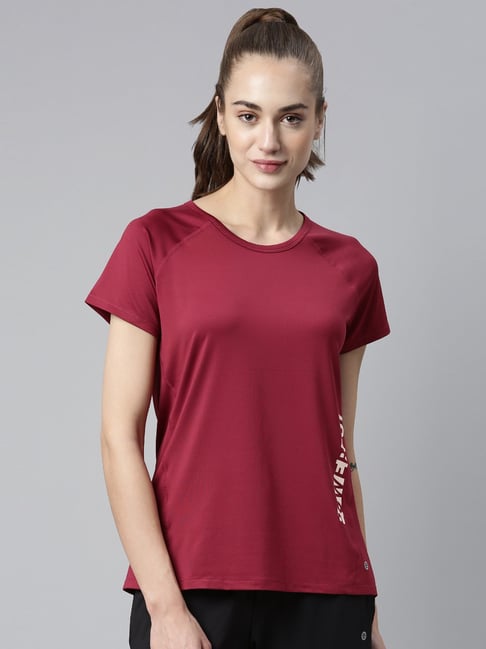 Buy Fuaark Essence Sports and Gym Tshirt Red Online at Best Prices