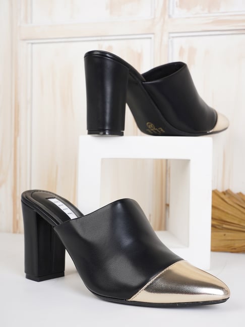 Black peep toe online mule heels