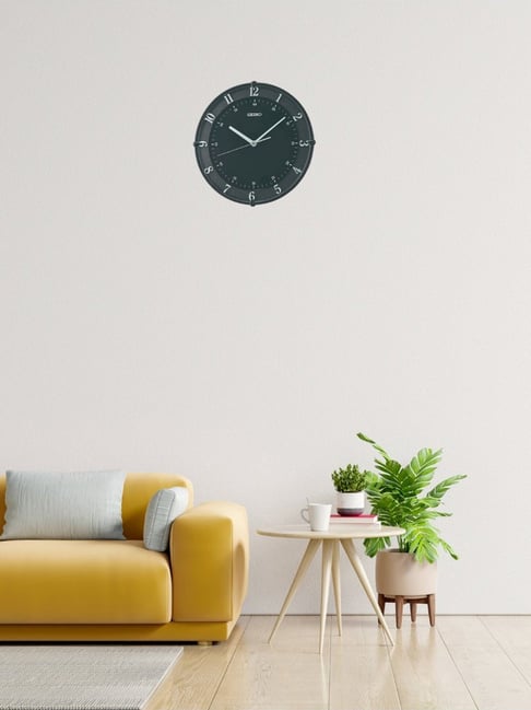 SEIKO elegant black plastic wall clock with sweep movement-image-0