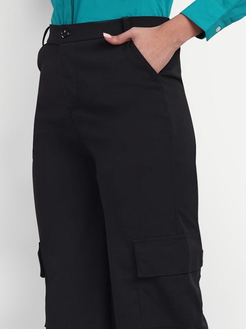 Ajio Buy Black Cargo Pants Black Plain Cargo Jogger At ₹ जॉगर
