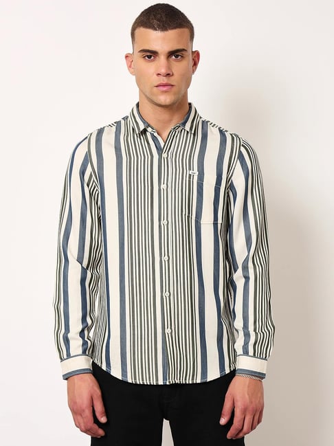 Lee Men's Striped White Shirt (Regular)