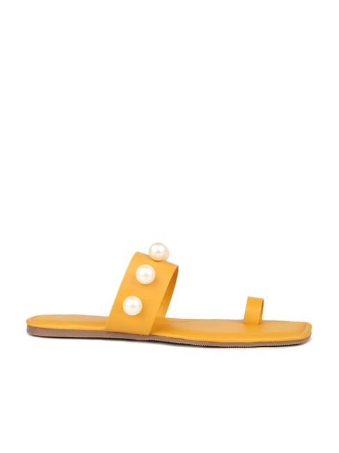 Inc.5 Women's Mustard Toe Ring Sandals-picture-25