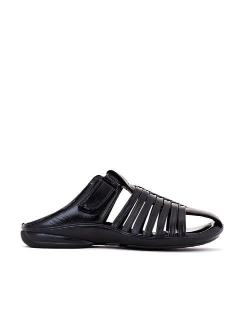 Buy Khadims Sandals Online in India | Myntra