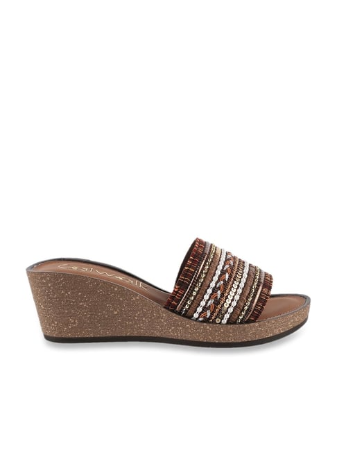 Catwalk Women's Brown Fashion Sandals - 8 UK/India (40 EU)(2823BR-8) :  Amazon.in: Shoes & Handbags