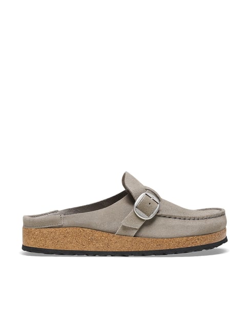 Birkenstock women's discount buckley casual shoes