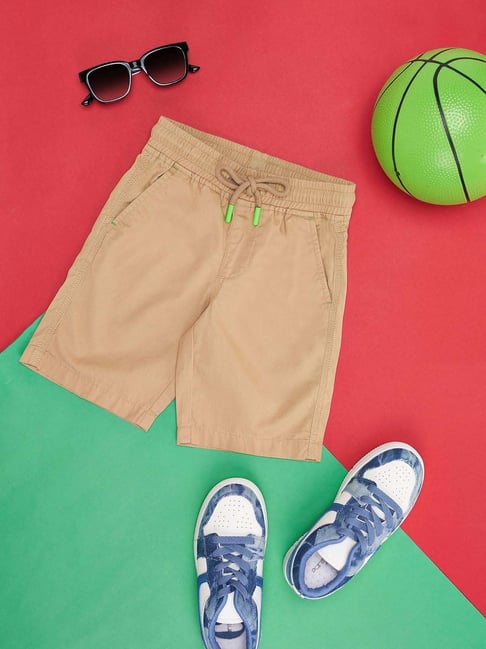 Khakis shorts hot sale for juniors