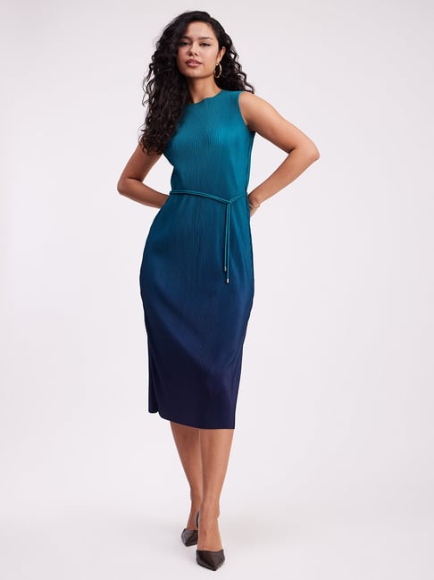 Fablestreet Green Pleated Shift Dress-picture-10