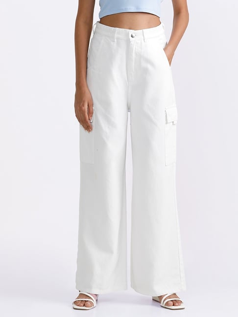 On-Trend White Flare Jeans