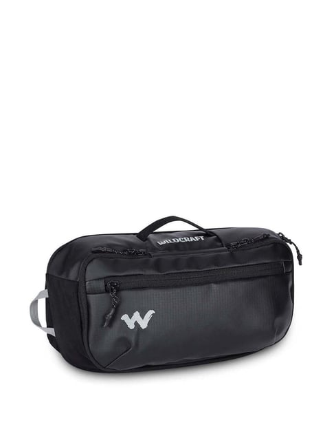 Buy Portfolio Bag Red Online | Wildcraft