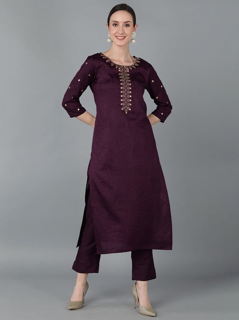Vaamsi Purple Embroidered Straight Kurta-image-26