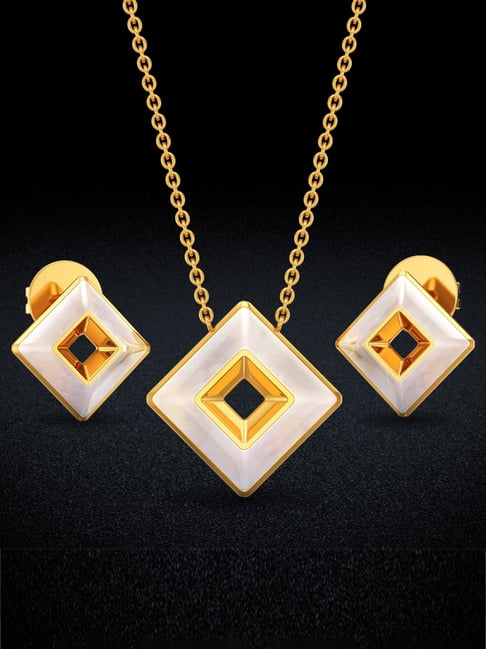 Joyalukkas 18k Gold Style-square Glowing Milk Color Pendant & Earrings Set
