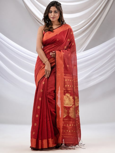 Brick Red Hand Embroidered Saree Set Design by Punit Balana at Pernia's Pop  Up Shop 2024