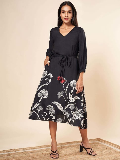 Marigold Lane Black Floral Print A-Line Dress-picture-32