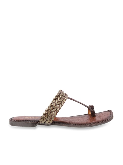 Mochi Women's Bronze Toe Ring Sandals
