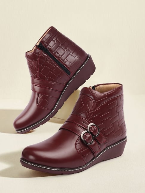 Iconics Women s Maroon Wedge Booties