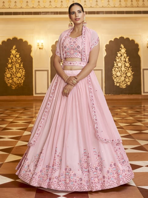 Photo of Bright Pink Lehenga with Gold Motifs and Aqua Dupatta | Bridal  dupatta, Indian bridal outfits, Indian wedding outfits
