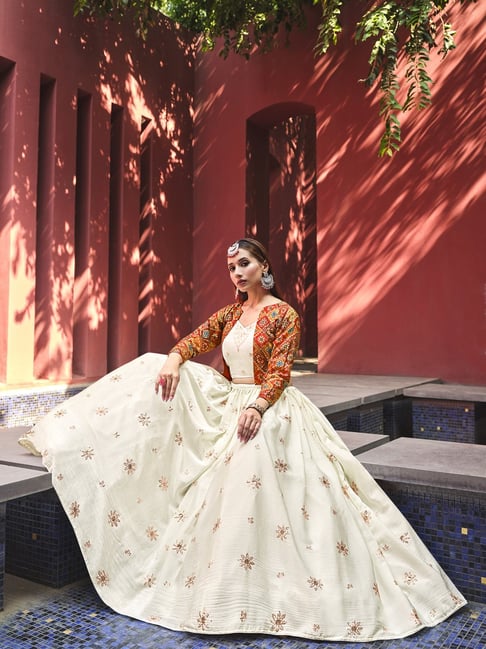 Aditi Rao Hydari is the epitome of grace and royalty in regal jacket lehenga​  | TOIPhotogallery