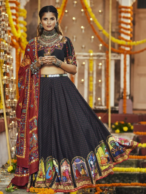 Amazon.com: Gusto Village Shop the Finest Black Lehenga Choli Online -  Elevate Your Style with Elegance S/Black : Clothing, Shoes & Jewelry