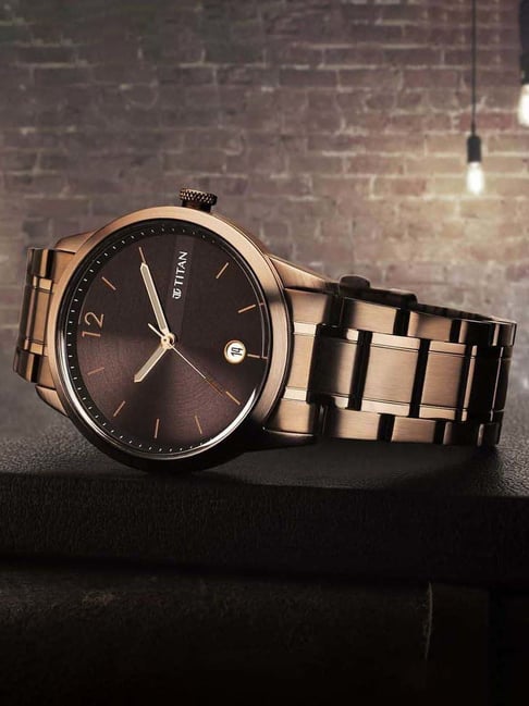 Titan 1806QM03 Analog Watch for Men