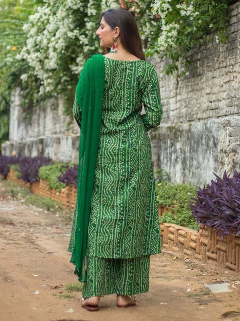 Buy Bottle Green Kurta Suit Sets for Women by YOUTHNIC Online | Ajio.com
