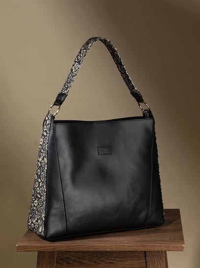 バッグ ootu Buy ZOUK FloMotif Black Printed Classic Open Tote Bag at Best