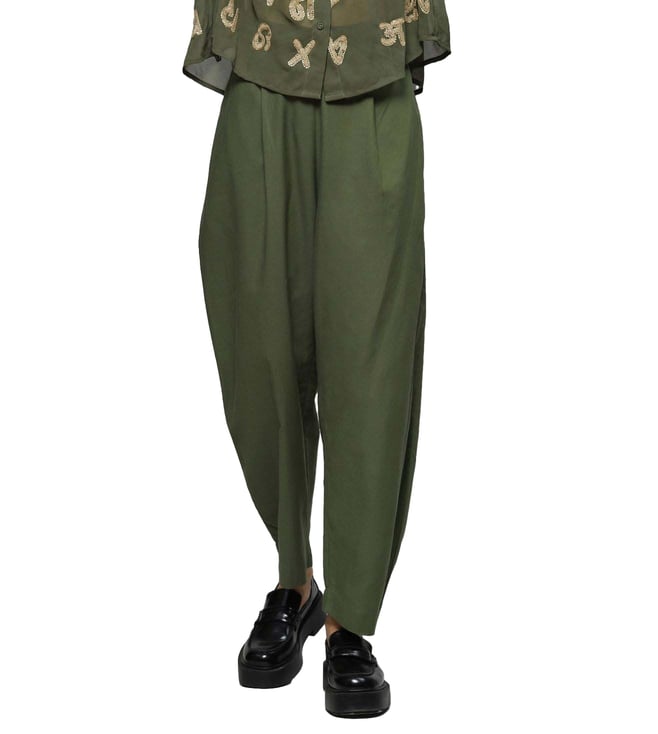 Buy Forever New Neutral Darcy CuffedRegular Fit Cargo Trouser for Women  Online @ Tata CLiQ Luxury