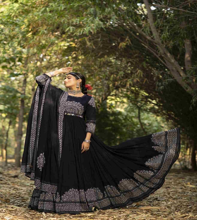 Designer Net Fabric Ethnic Wear Embroidered Anarkali Dress In Black Color  in Surat at best price by Maisha Fashion - Justdial