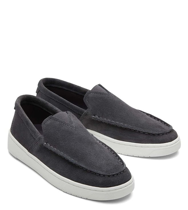 Toms store moccasins mens