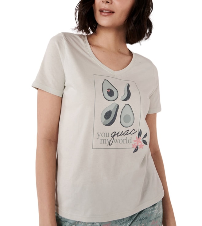Buy V-neckline T-shirt Women @ Online Luxury for CLiQ Tata