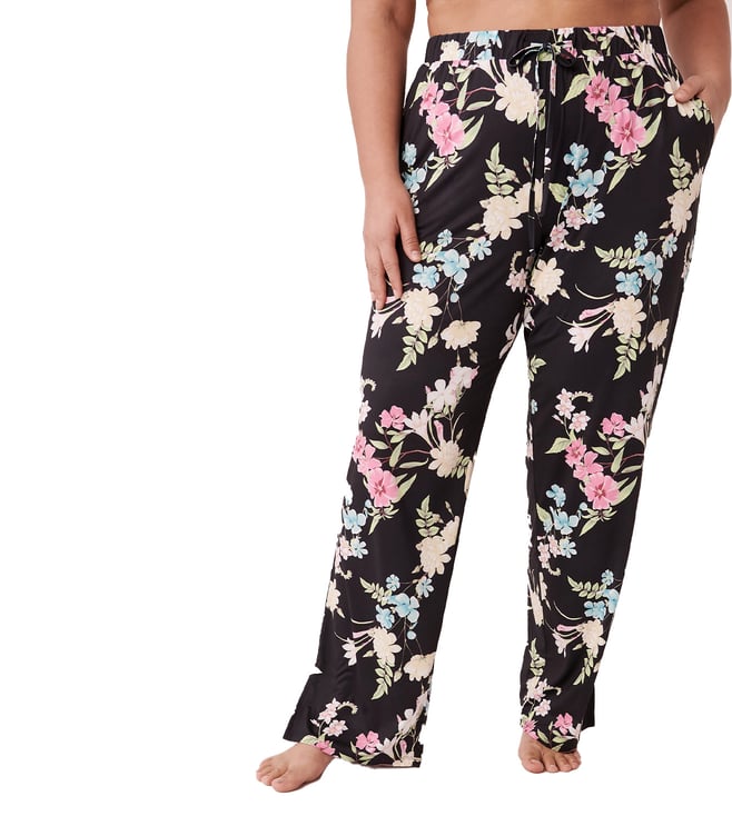 Buy Plaid Pyjama Pants for Women Online @ Tata CLiQ Luxury