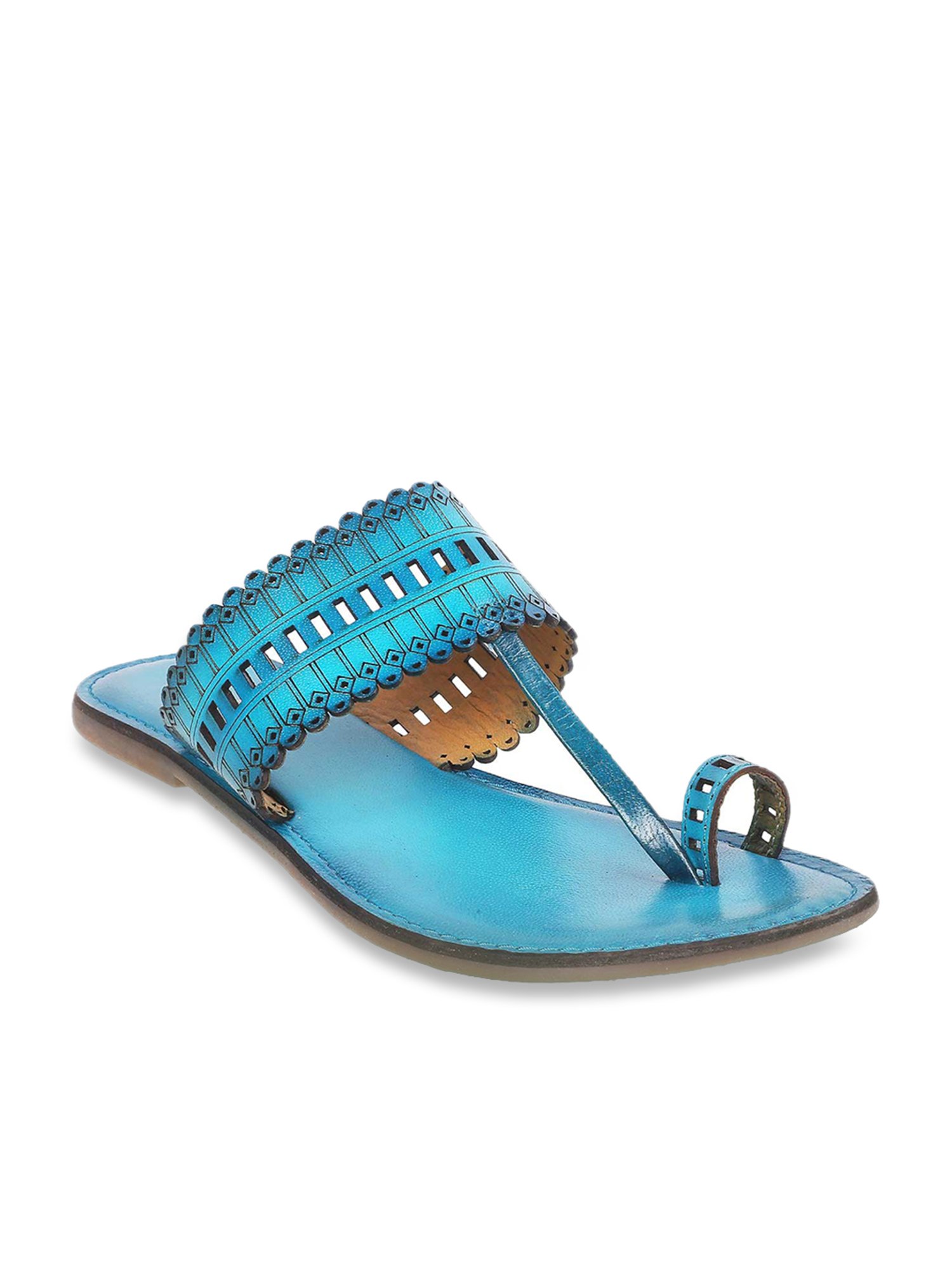 Canvas Heels Blue Embroidered Sandal, Size: 6 at Rs 75/pair in Jaipur | ID:  23137953833