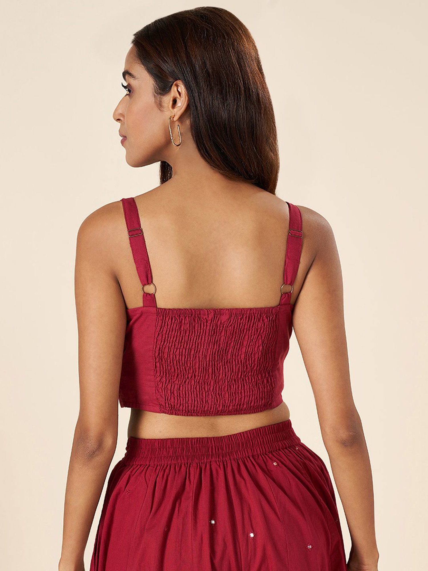 akkriti crop top