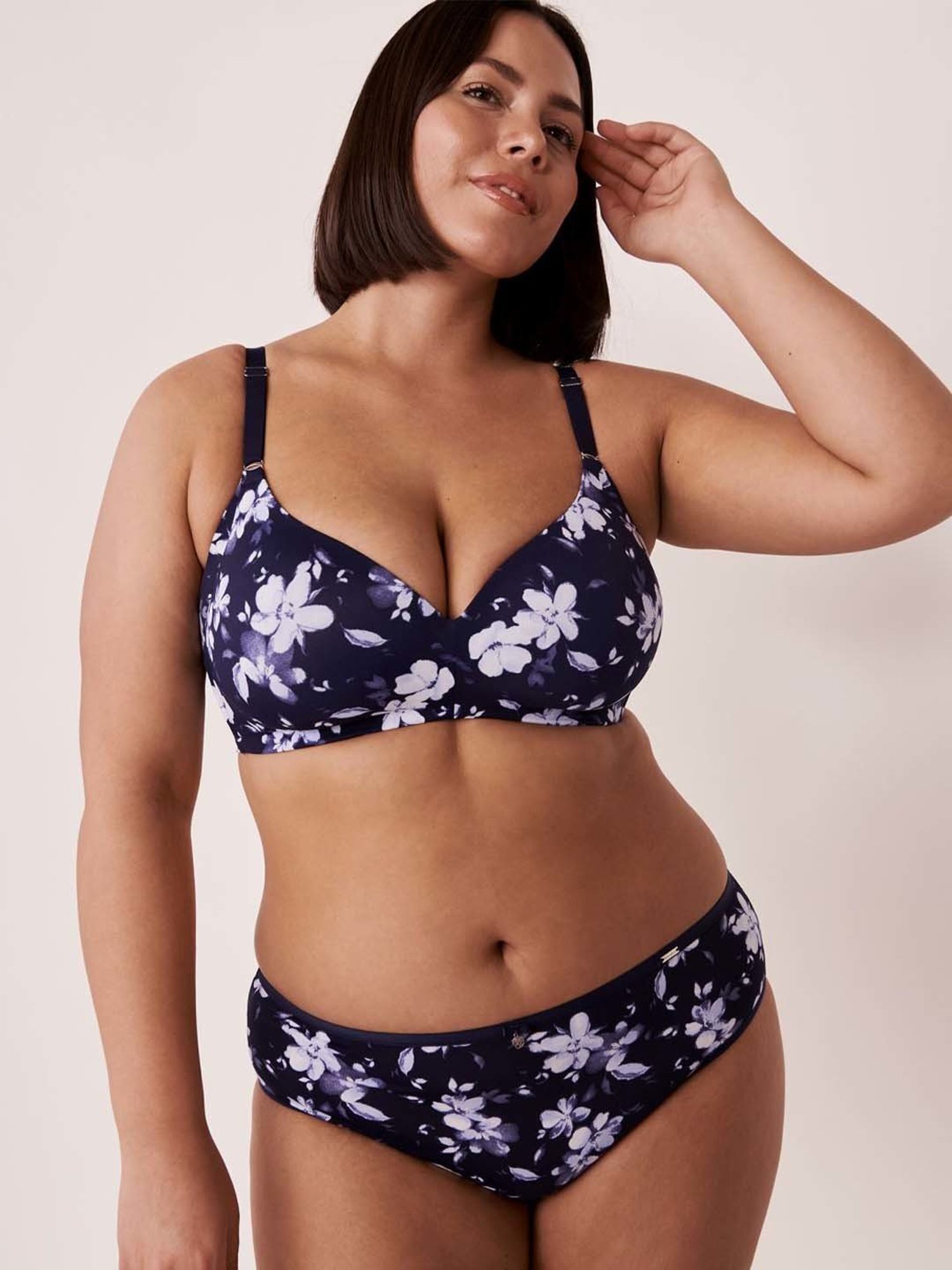 Strappy Top with Built-In Bra Shelf in Navy – Cucumber Clothing