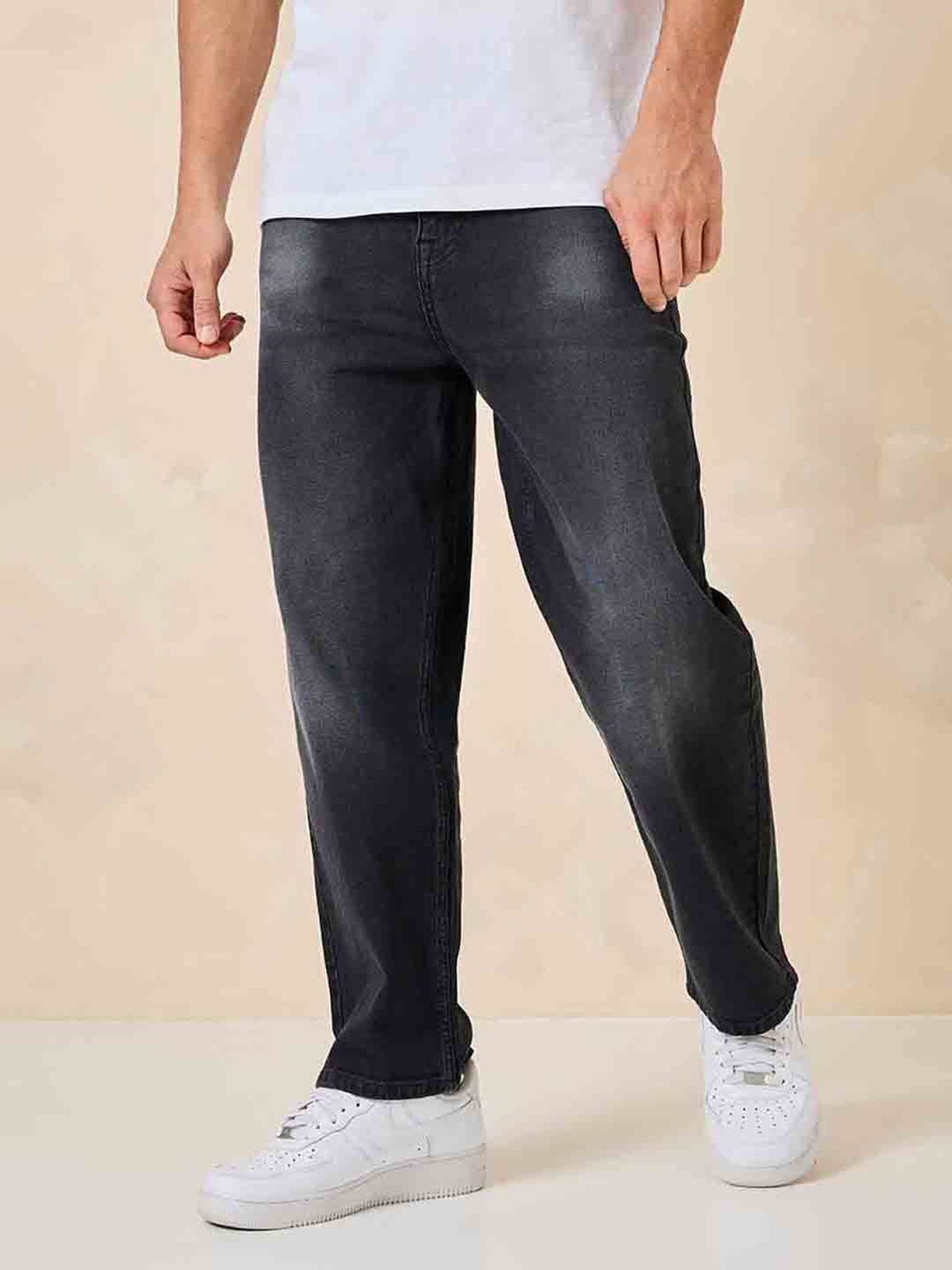 Styli Black Lightly Washed Relaxed Fit Jeans