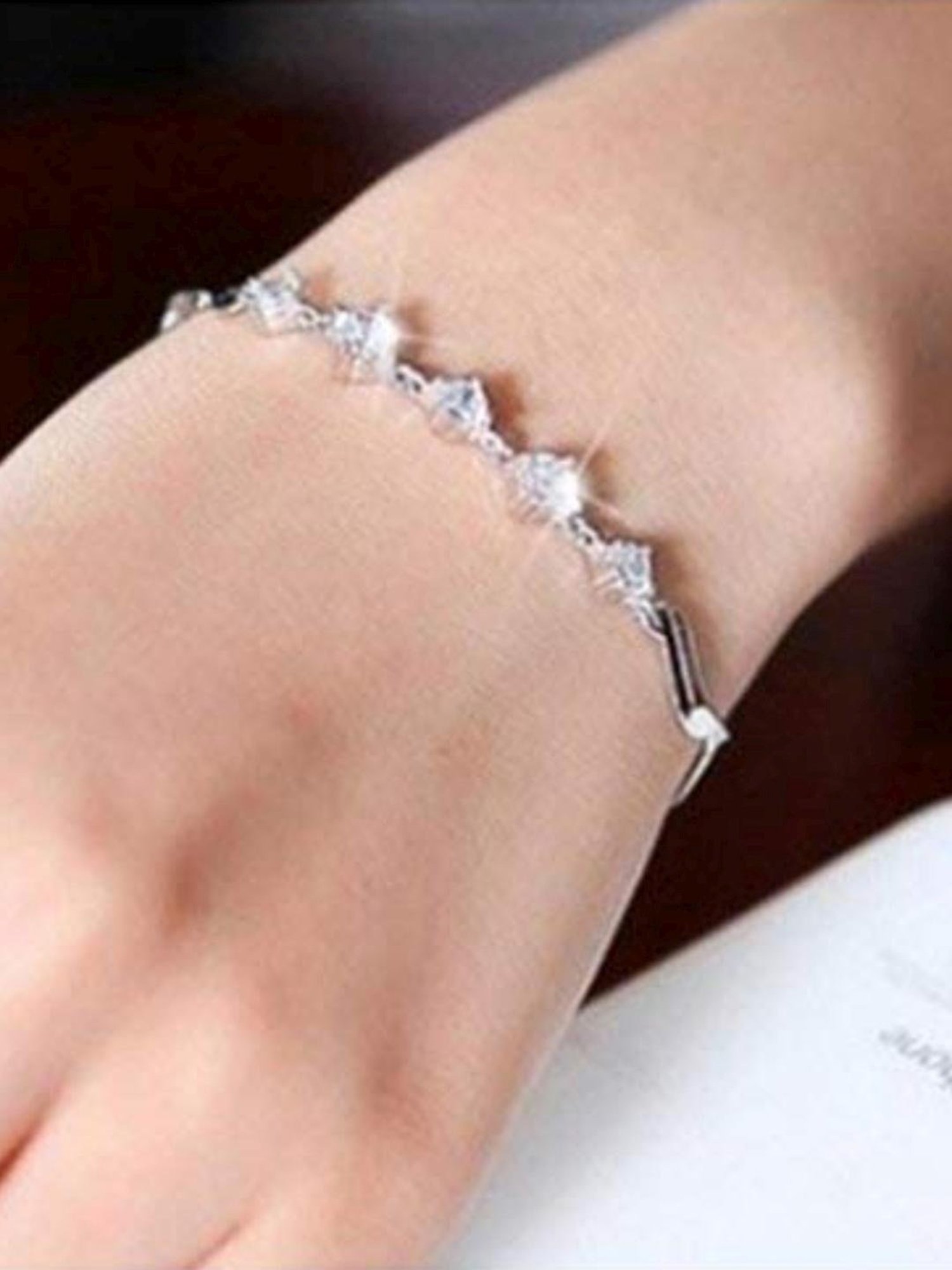 Aastha Jain Sterling Silver(18k Gold Polish) Criss-Cross Palm/Hand Bracelet  for Women : Aastha Jain: Amazon.in: Fashion