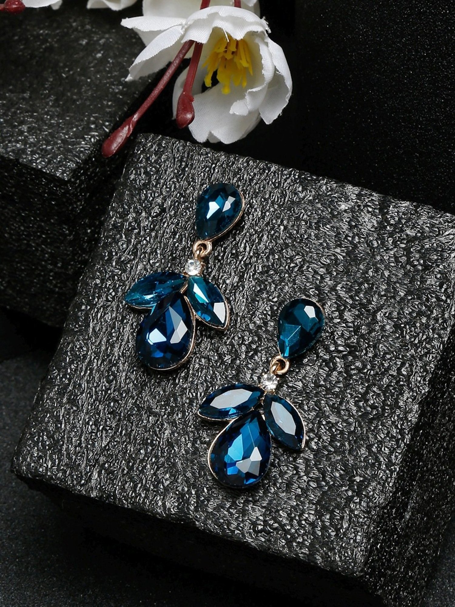 Water Drop Blue Crystal Stone Drop Earrings, Size: 6.8*3.4 Cm at Rs  1450/pair in New Delhi