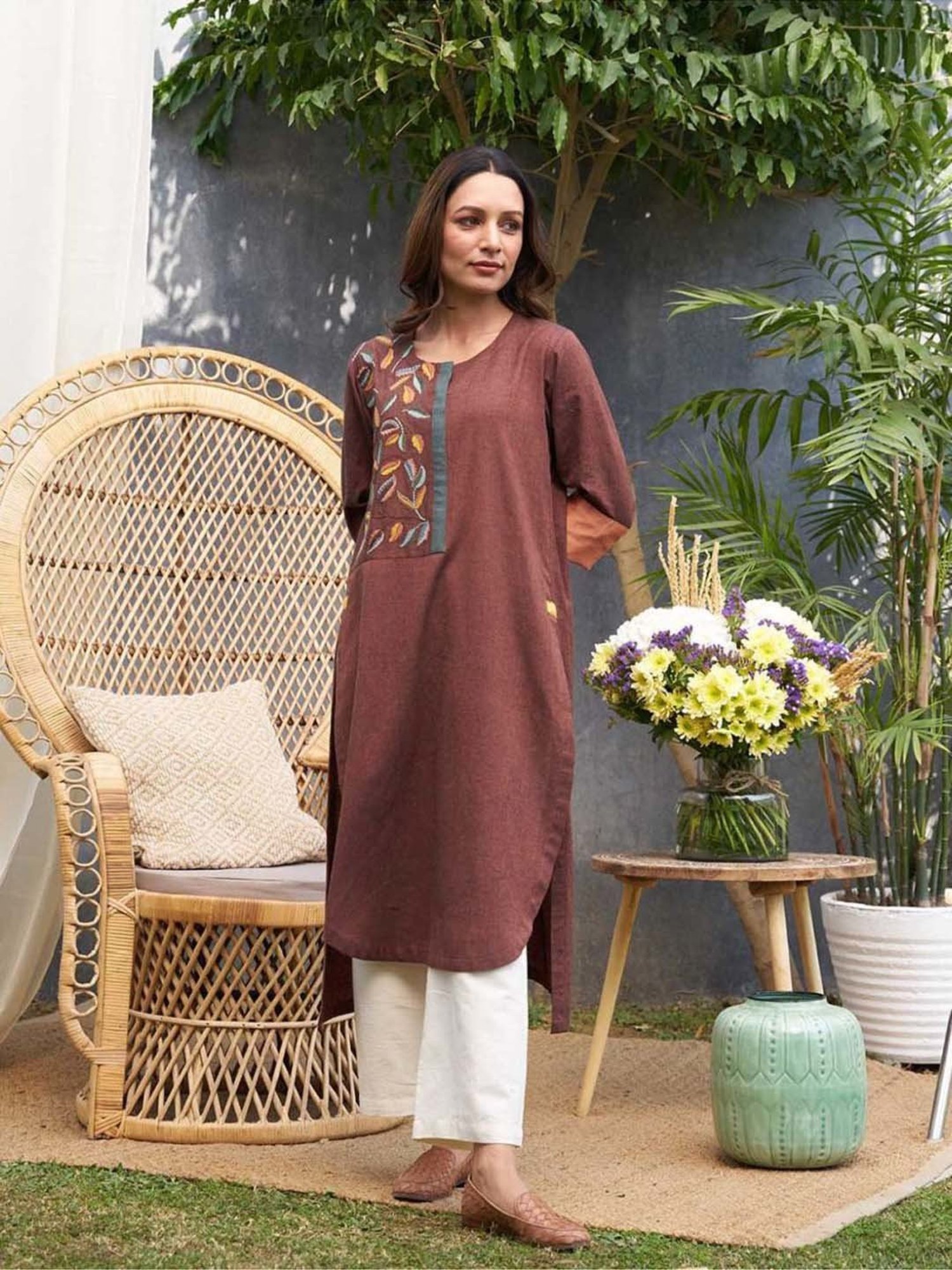 Vaaya kurtis sale